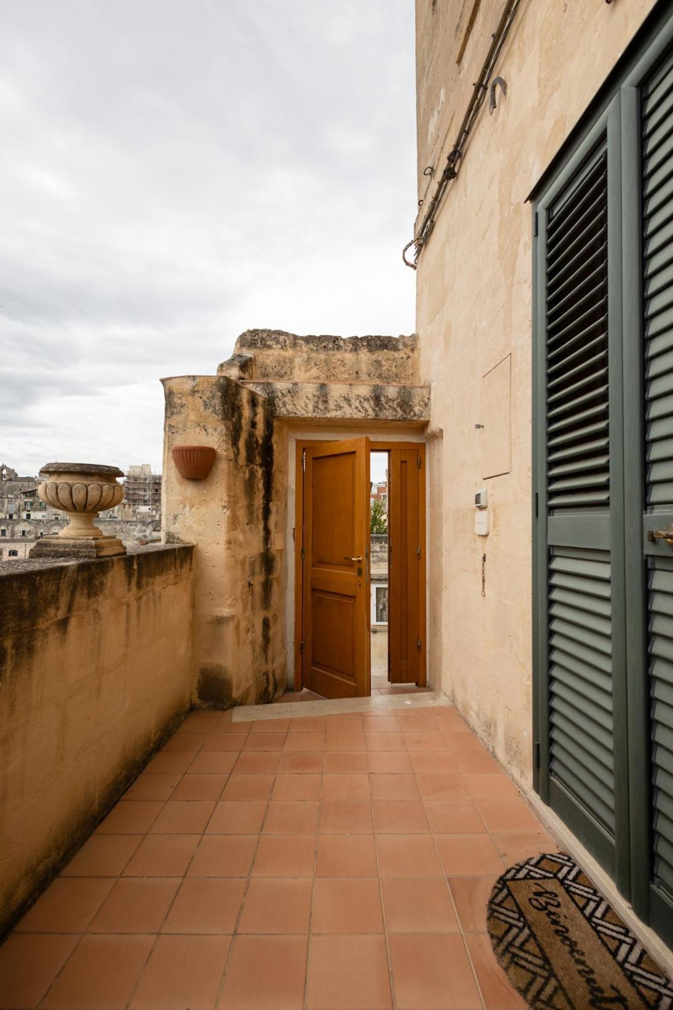 Antica Dimora Storica La Finestra Sul Campanile Βίλα Ματέρα Εξωτερικό φωτογραφία